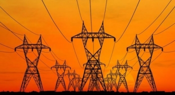 Aneel reajusta bandeira vermelha e taxa extra na conta de luz pode subir 43%